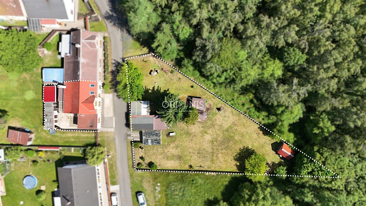 Prodej rodinného domu 200 m², pozemek 1002 m²